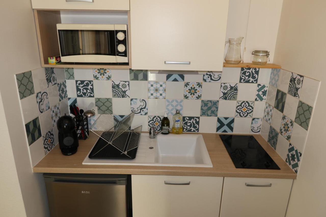 Charmant 2 Pieces Proche D Honfleur, Piscine En Saison, Parking Gratuit, Wifi Équemauville Extérieur photo